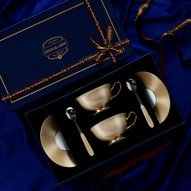 European elegance luxury coffee cup set, offering a sophisticated and timeless design for your coffee moments. #LuxuryCoffeeSet #EuropeanElegance #TimelessDesign #SophisticatedStyle #CoffeeLovers #ElegantTableware #FineChina #LuxuryAccessories