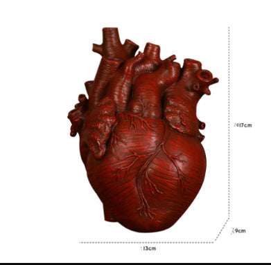 "Art Vase Heart Sculpture β An elegant resin heart sculpture without a base, crafted in American style, perfect for adding a touch of love and sophistication to any room as a decorative ornament."