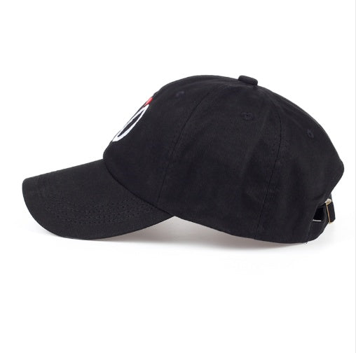 Add a touch of fun and flair to your everyday look with the Embroidered Love XO Baseball Cap. Featuring playful and stylish embroidery, this cap is the perfect blend of casual comfort and street-style fashion.