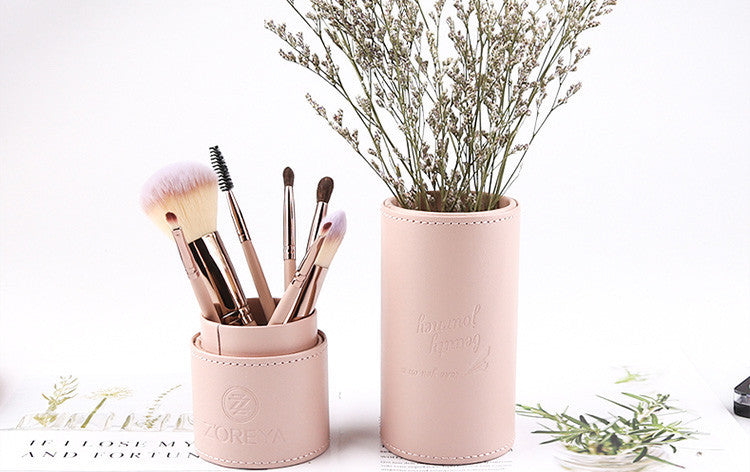 Soft and smooth makeup brush set with artificial fiber bristles and durable aluminum handles. Perfect for daily use and travel-friendly for easy storage and portability.