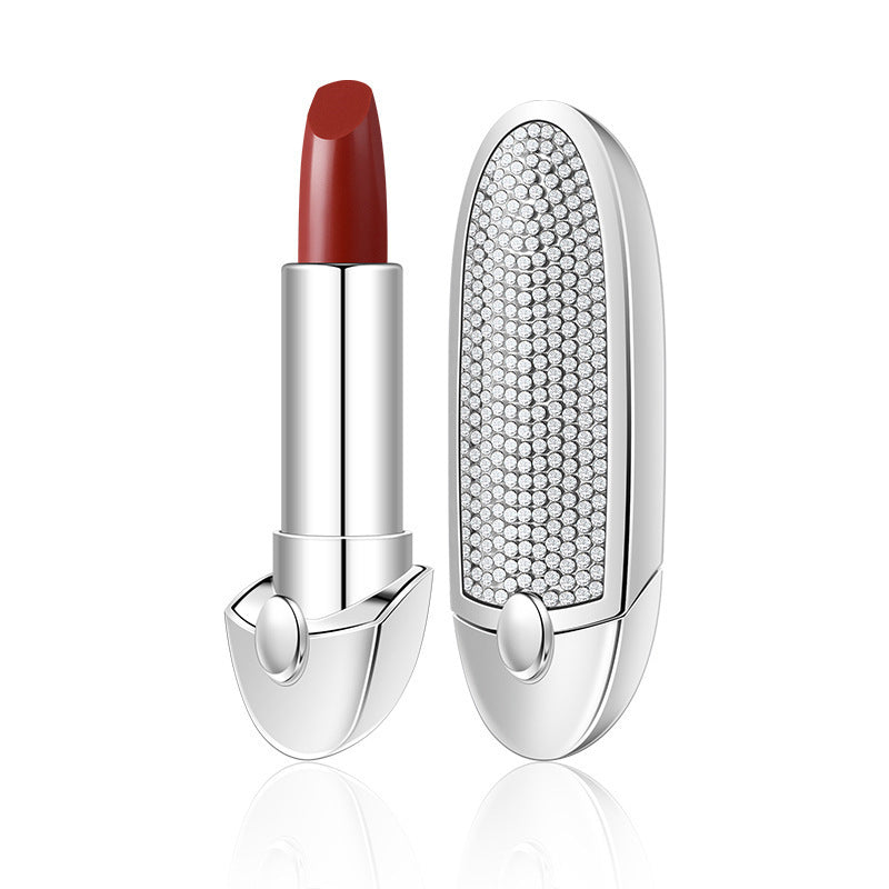 Lipstick gift set featuring five vibrant shades, formulated with beeswax and ozokerite for a moisturizing, long-lasting finish. Suitable for all skin types, combining lipstick and lip gloss for a smooth, radiant look.