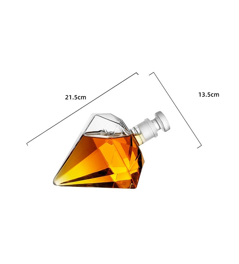"Whiskey & Wine Set Suit Diamond Bottle β A sleek, white borosilicate glass set featuring a wine pourer and cup set, designed in a simple style to enhance your wine or whiskey experience with elegance and durability."