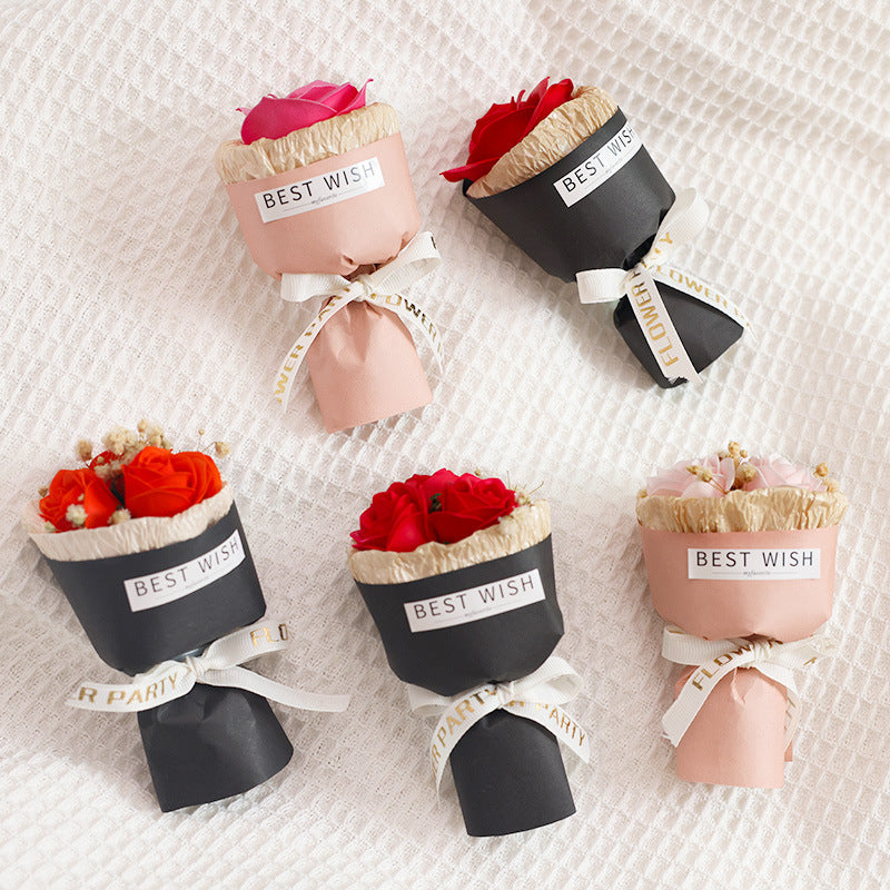 Elegant dried flower bouquet car vent ornament, available in red, pink, champagne, black, and litchi powder roses, adding a stylish and romantic touch to any vehicle.