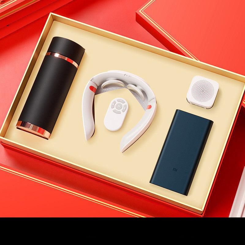 Treat yourself or a loved one to the ultimate in relaxation and luxury with the Premium Massager, the perfect gift for festive occasions or corporate giveaways. This multifunctional gift set blends modern style and advanced technology for an unforgettable experience.