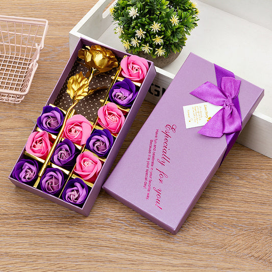 **Rose Soap Flower Gift Box – Elegant & Luxurious 🌹** 12 soap flowers and **gold leaf roses** in a beautifully designed **22.5 x 11.5 x 4 cm** gift box. Ideal for any special occasion. **1 x Gift Box**.