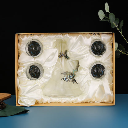 Canzhuo wine glass decanter set featuring elegant European-style red wine glasses (301-400ml) in a gift box, available in various sets with options for custom logo printing.
