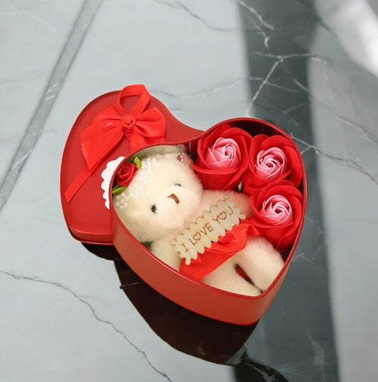 Adorable soap teddy bear gift box, 12x12x4.5cm, packaged in a stylish iron box, perfect for birthdays, anniversaries, or thoughtful gestures