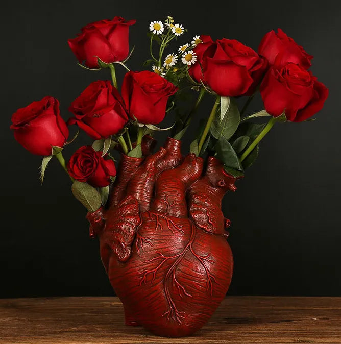 Art Vase Heart Sculpture