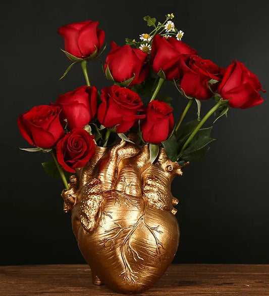 Art Vase Heart Sculpture