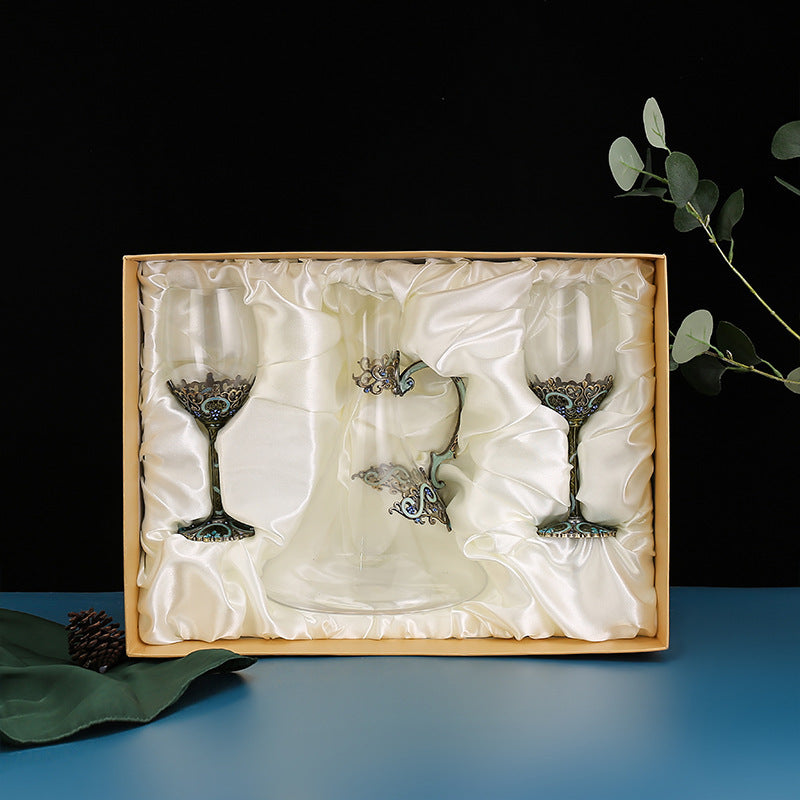Canzhuo wine glass decanter set featuring elegant European-style red wine glasses (301-400ml) in a gift box, available in various sets with options for custom logo printing.