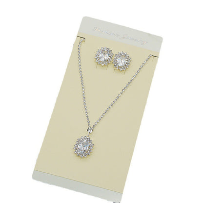 Water Drop Necklace and Earrings Set – Elegant alloy set featuring rhinestone pendant and gold-plated artificial gems. Perfect for weddings, travel souvenirs, and special gifts