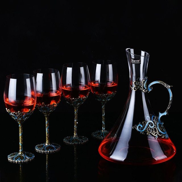 Canzhuo wine glass decanter set featuring elegant European-style red wine glasses (301-400ml) in a gift box, available in various sets with options for custom logo printing.