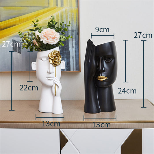 Twin ornaments resin vase, a perfect blend of light luxury and modern home décor to enhance any space. #ResinVase #LightLuxuryDécor #HomeAccessories #ModernVase #ElegantHomeStyle #LuxuryDecor #ChicInterior #DecorativeVase