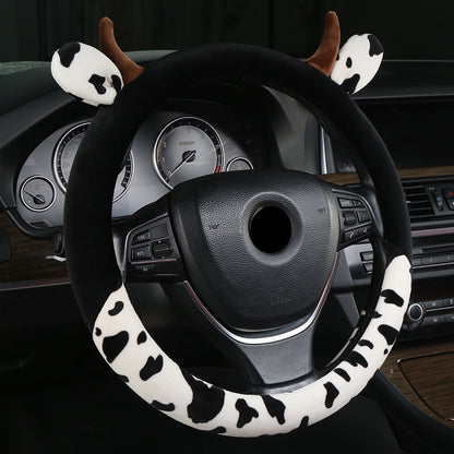 Plush cute car steering wheel cover made from soft short plush material, providing a comfortable and breathable grip. Fits most steering wheels with a 38cm diameter, suitable for all seasons.