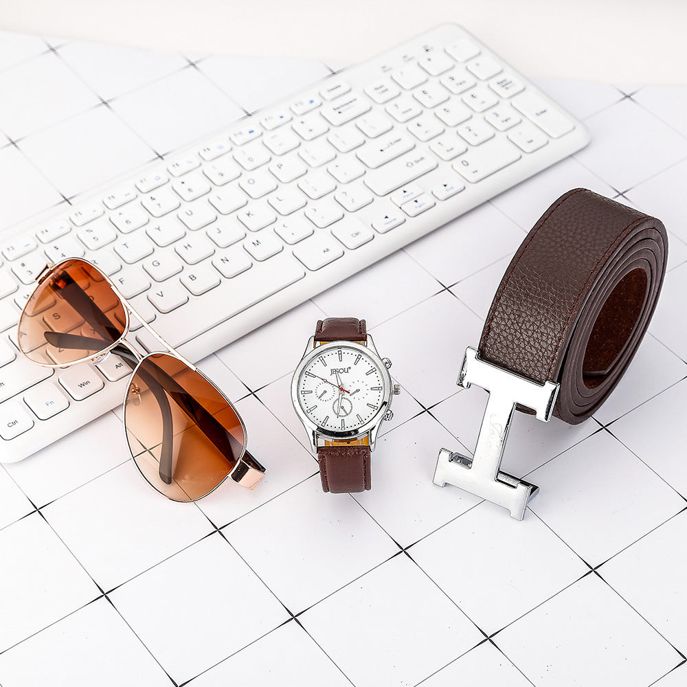 **Men's Watch Gift Set – Stylish & Functional ⌚** A sleek **42mm dial** with a **chronograph** function and **quartz movement** for accurate timekeeping. Featuring a classic **pointer display**, **spiral crown**, and **9mm thickness** for a comfortable fit. Fashion-forward design, perfect for any occasion. Not waterproof but built for everyday wear. Great for gifting! 🎁