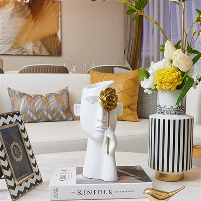 Twin ornaments resin vase, a perfect blend of light luxury and modern home décor to enhance any space. #ResinVase #LightLuxuryDécor #HomeAccessories #ModernVase #ElegantHomeStyle #LuxuryDecor #ChicInterior #DecorativeVase