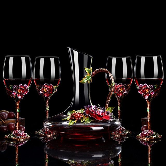 Canzhuo wine glass decanter set featuring elegant European-style red wine glasses (301-400ml) in a gift box, available in various sets with options for custom logo printing.