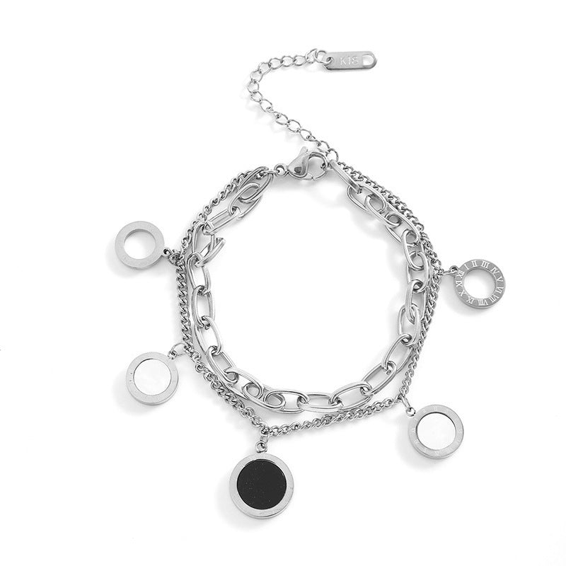 Golden Essence Roman numeral pendant bracelet, adding a touch of light luxury and timeless elegance to any outfit. #RomanNumeralBracelet #LightLuxury #GoldenEssence #TimelessElegance #FashionJewelry #LuxuryAccessories #PendantBracelet #ChicStyle