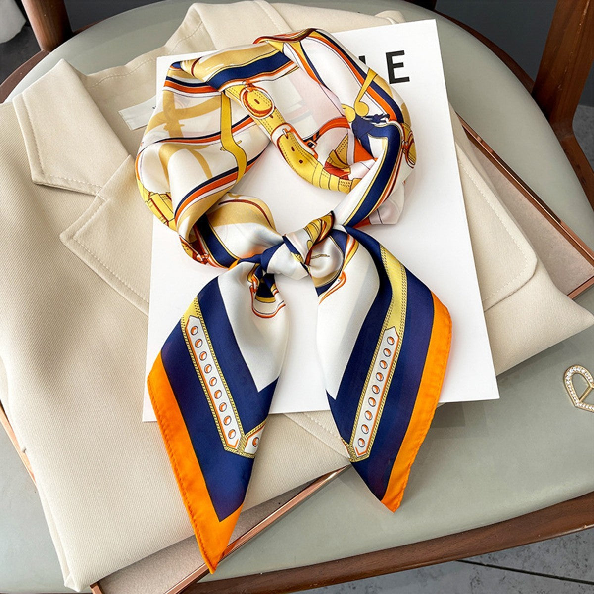Artificial Silk Scarf Gift Set – Soft and elegant 70×70 cm silk satin scarf, perfect for spring, summer, and autumn. Lightweight, smooth, and versatile for various styling options. Available in multiple colors. An ideal gift choice.