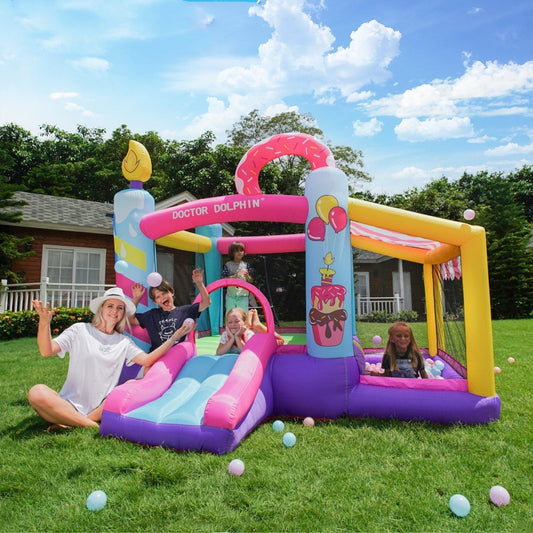 Inflatable castle for kids, made of durable PVC fabric with dimensions 270x290x220cm. Includes a 350W fan for easy setup and deflation. Ideal for household amusement.