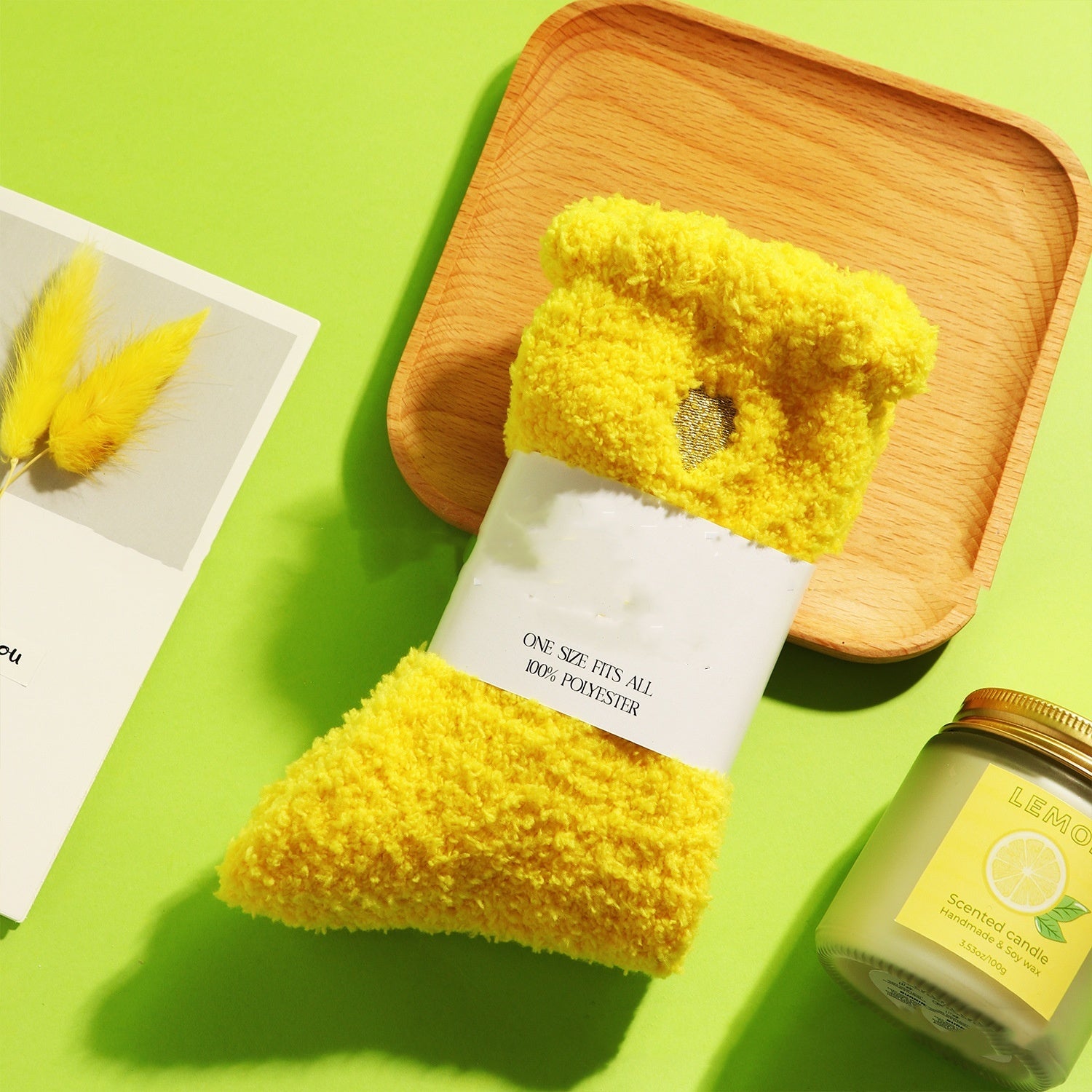 Bring a refreshing burst of citrus goodness to your gift-giving with the Fresh & Zesty Lemon-Themed Birthday Gift Set. Perfect for those who appreciate modern simplicity and creative, unique presents, this set adds a fresh, vibrant touch to any celebration.