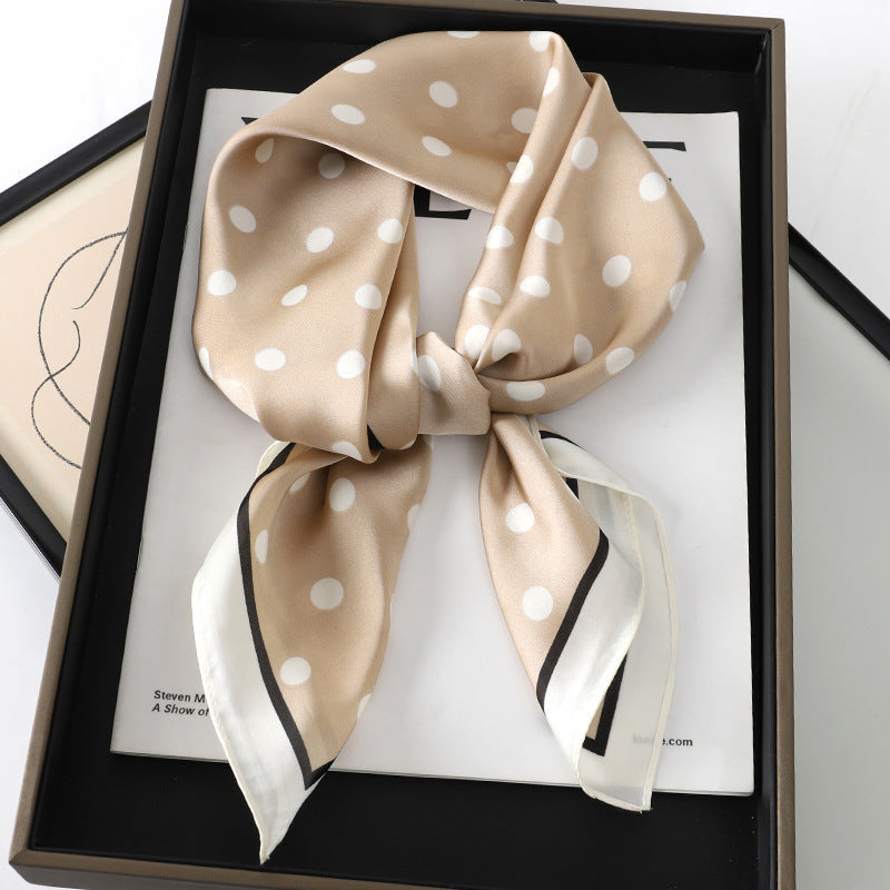 Artificial Silk Scarf Gift Set – Soft and elegant 70×70 cm silk satin scarf, perfect for spring, summer, and autumn. Lightweight, smooth, and versatile for various styling options. Available in multiple colors. An ideal gift choice.
