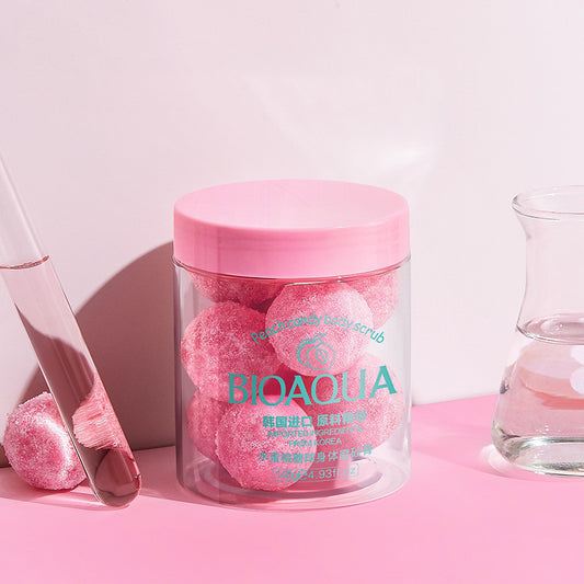**Peach Sugar Ball Body Scrub 2-in-1** – **Exfoliate and smooth** your skin while bathing. This **peach-scented scrub** gently removes dead skin, leaving you with soft, radiant skin. 🍑 **140g per can.**