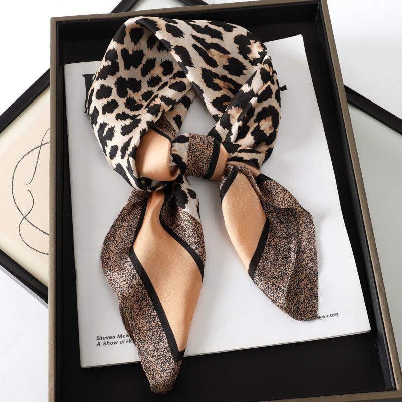 Artificial Silk Scarf Gift Set – Soft and elegant 70×70 cm silk satin scarf, perfect for spring, summer, and autumn. Lightweight, smooth, and versatile for various styling options. Available in multiple colors. An ideal gift choice.